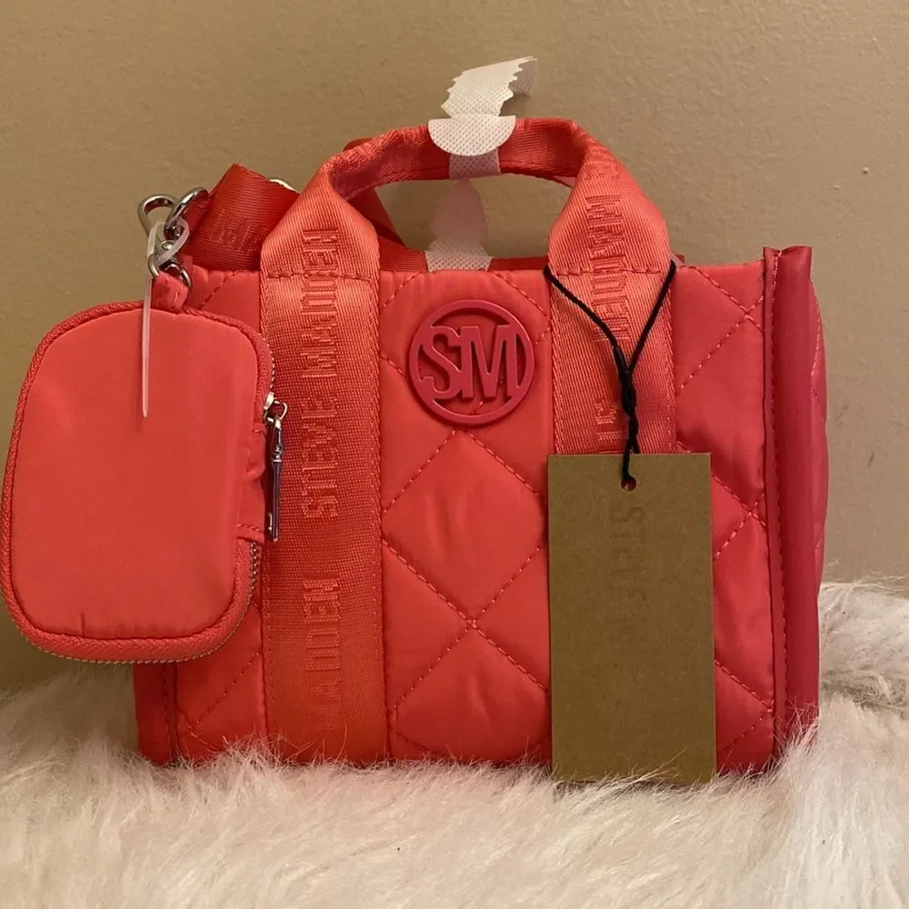 NWT Steve Madden Crossbody Bag w/ AirPod Case - Coral